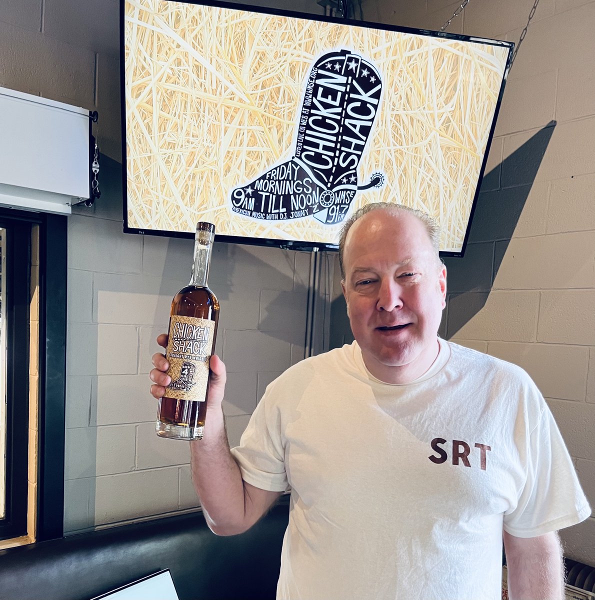 WMSE's tweet photo. Johnny Z spinning from Great Lakes Distillery 9 to noon. Pop by grab your bottle of the Chicken Shack Straight Rye - doors are at 11am!! #greatlakesdistillery #chickenshack #wmse https://t.co/1XFUvYFH5O