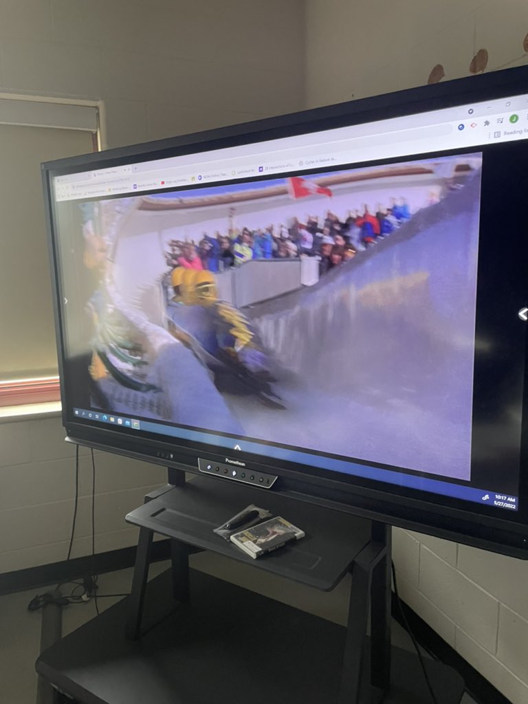 TreenScience's tweet photo. Chillin’ out after a long week of testing! Ice Pops and Cool Runnings for everyone! https://t.co/10Z6UZjmfW