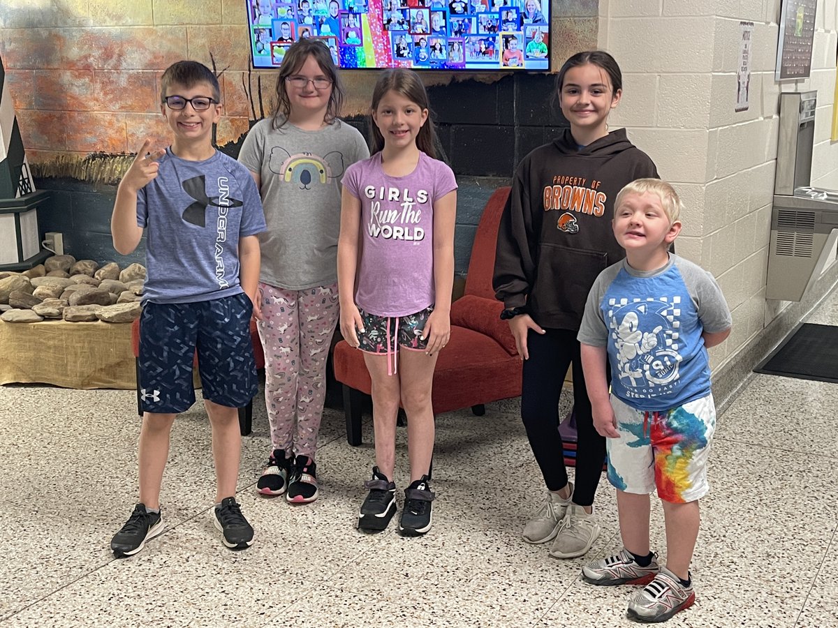 Hats off to this week's Friday's P.R.I.D.E. Child group - our last of the school year! 🥳👏  They had an AMAZING week! 🎉🙌 #OnceACard