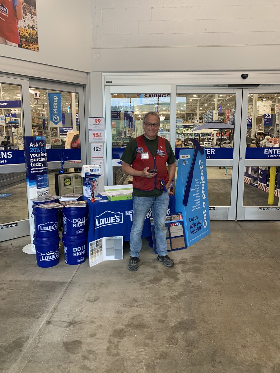 Driving’s leads and details at 2614 in Warren PA. Stop in and talk to Dick or any one of our other associates. We’re happy to help you with all of your install needs. <a href="/charlesatlowes/">charlesatlowes</a> @AlexStempovschi <a href="/HR_KristenS/">Kristen Stumpf</a> @SASMDexter @AprilCaseyASM