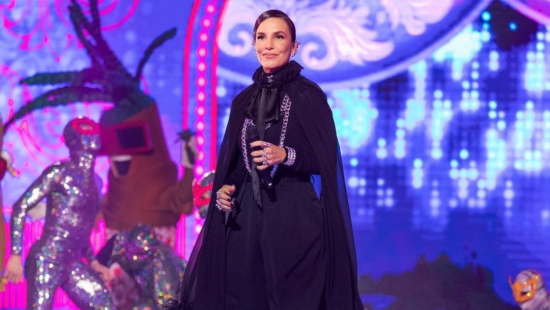 IveteUpdate's tweet photo. 1 - Além de cantora, compositora e produtora, Ivete Sangalo também é atriz e apresentadora. Tendo sucesso em ambas as partes. O maior fenômeno brasileiro! https://t.co/5cxTZOv5Ad