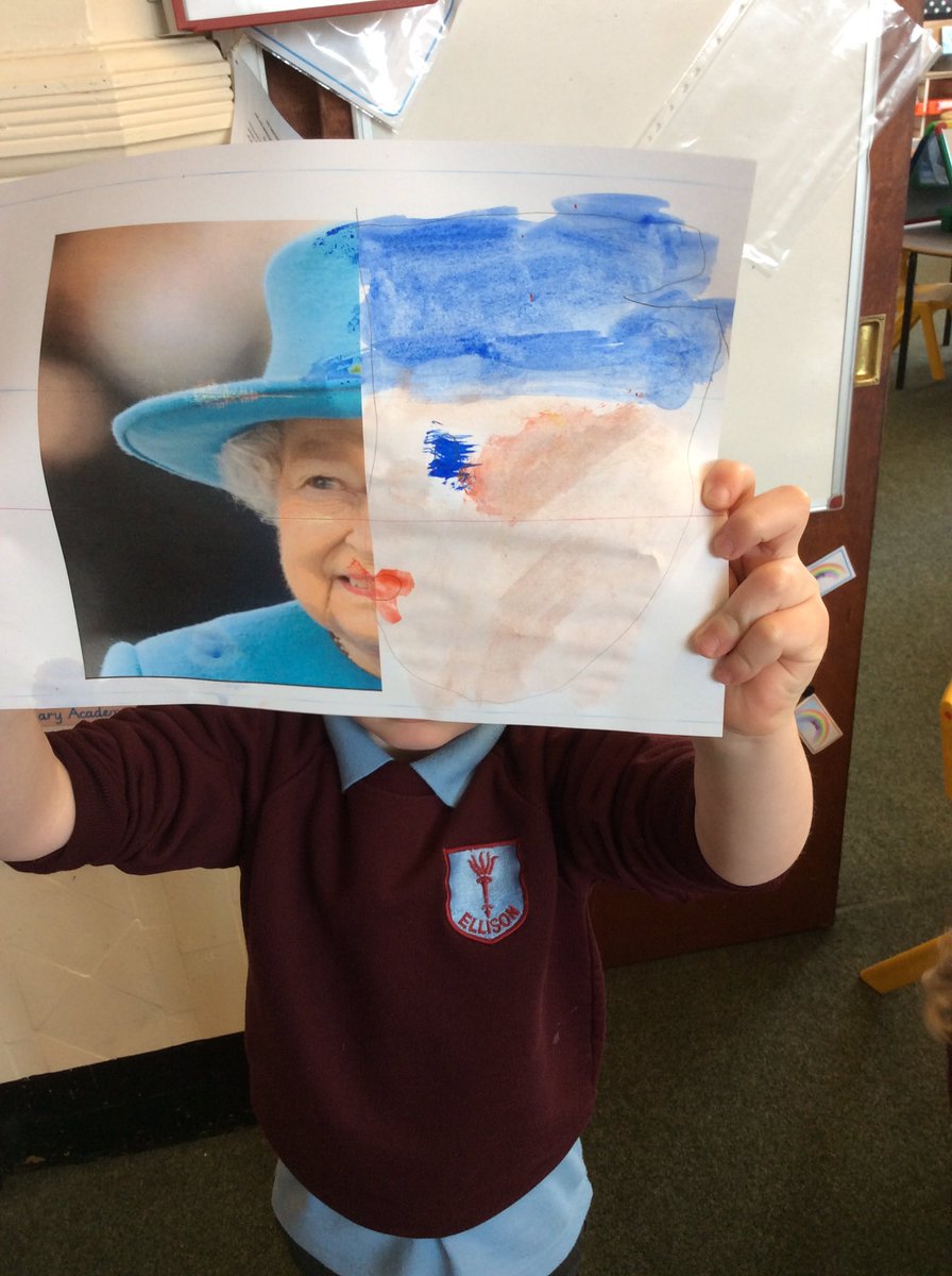 EllisonPrimary's tweet photo. What a great week we have had celebrating the Queen’s platinum  jubilee! Tea parties in the role play area learning about capacity, picnics on the playground and exploring colour when making pictures of the Queen. #EllisonEYFS https://t.co/ZuFMvY3c21