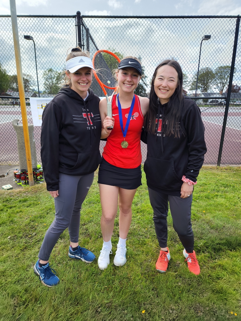 TeninoSD's tweet photo. Congrats to the Tenino Tennis Team on winning their 3rd consecutive District Title!! Additionally, Congrats to Megan Letts who was the 1A Dist 4 Singles Champ! Megan was also selected as a WIAA Athlete of the Week and will be competing today in Yakima for State! Good Luck Megan!! https://t.co/c2UcJdy6r4