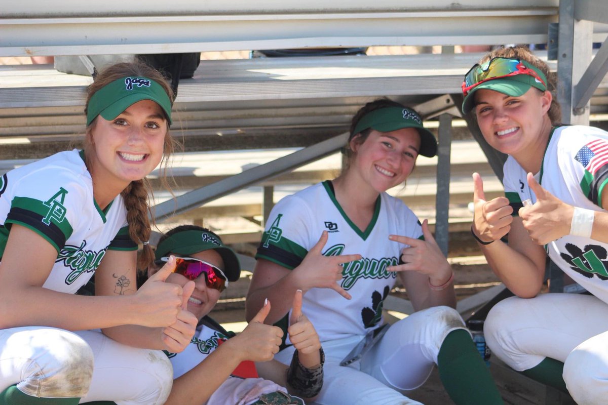Come help us celebrate these ladies today!!!! Game time has been moved up to 4:30 #gojaggies