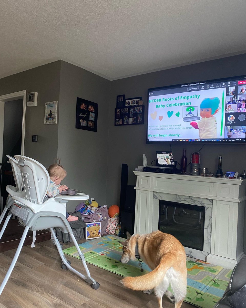 MissMillarCYC's tweet photo. The girls and I enjoyed the Roots of Empathy baby celebration this morning with @HCDSB! We were so honoured to be a part of this program! #lovegrowsbrains #tinyteachers @RolfeCYC @GBrown64 @HCDSB_CYCs @HCDSB_MHWB @RootsofEmpathy https://t.co/cjkbndnR3k