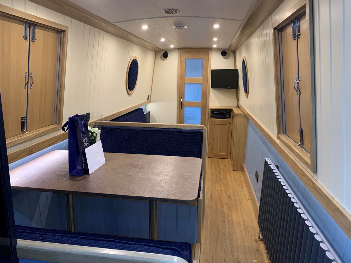 ortomarine's tweet photo. Hybrid by propulsion and hybrid by design!
Meaning "beautiful lady", Zaniah certainly lives up to her name with a traditional exterior and a fully modern and contemporary interior design🥰
#Zaniah #Narrowboats #boatswithtech #Parallelhybrid https://t.co/3eJbiZs5F2