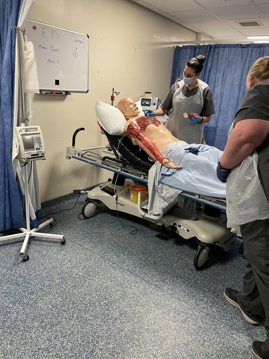 childrensasthma's tweet photo. Great #Simulation today at #5EM - realistic scenarios and immersive simulation @GoldKirsten @nhsl_meded @ctfnhsl @paton_catie @KFMillar1 @abbeyellis123 @UofGMedSim @UofGMedicine https://t.co/I8GZhgV950