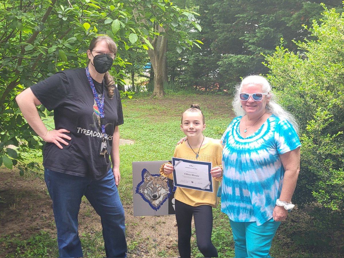 MbMcd3's tweet photo. ✔️ out this Leader of the PAC. Chloe B is one awesome 3rd grader. Both Ms. Six and Ms. DeChants are so proud. #feedthegoodwolf #PACPride #wolfPAC 🐺🐺🐺 https://t.co/Qo2LsAW4GZ