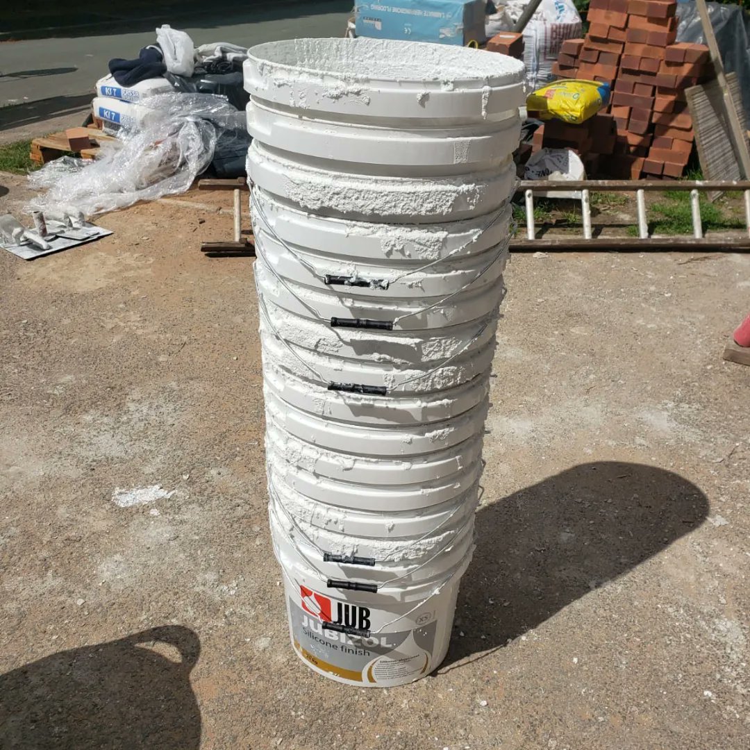 JUBSYSTEMS's tweet photo. We love to see it 🤩

Look at all those empty JUB silicone render tubs 👀

Best review we can get from GH Plastering &amp; Rendering 🌟

#ChooseJUB 👉 https://t.co/lcZtf9fgGP

#render #plaster #exterior #insulation #solidwallinsulation #externalwallinsulation #silicone #facade #JUB https://t.co/gIUXcg2FCx