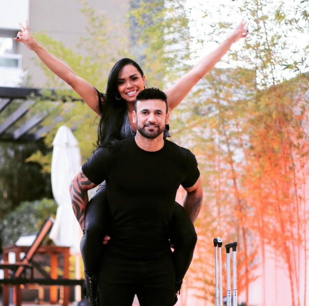 085cityy's tweet photo. Quem aí está preparado pra tombar esses casais mais do que nunca?
#PowerCouple #PowerCoupleBrasil #BARONESOS https://t.co/FSxHQpS1jG