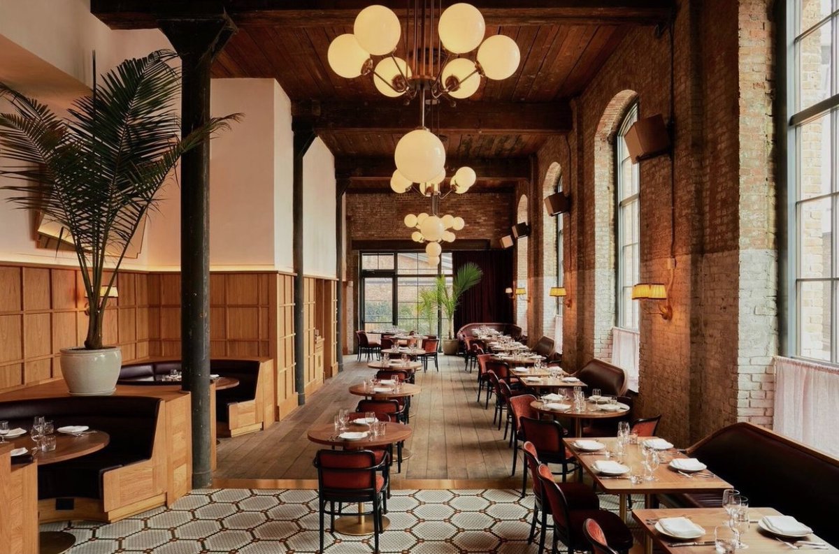 Headed to lunch near Williamsburg, Brooklyn? You've got to try Le Crocodile, a New York Times 3-star brasserie at the Wythe Hotel with a stunning interior and amazing food selection. You can thank us later! 

#25kent #brooklyn #newyork #newyorkcity #lecrocodilebk #lecrocodile