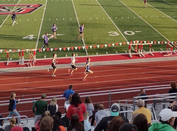 bluecrewths's tweet photo. Another STATE BOUND! @Evan Long winning the 1600 breaking his own school record running a 4:20!! HUGE WIN. Congratulations evan! If you see evan till him good luck as he will be competing @IU Bloomington June 4th! https://t.co/e2lB5q3oYP