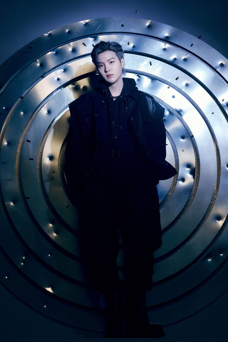 btsforever0213's tweet photo. #BTS_Proof concept photos 1
#BTS @bts_bighit https://t.co/7QkHvuSWaJ
