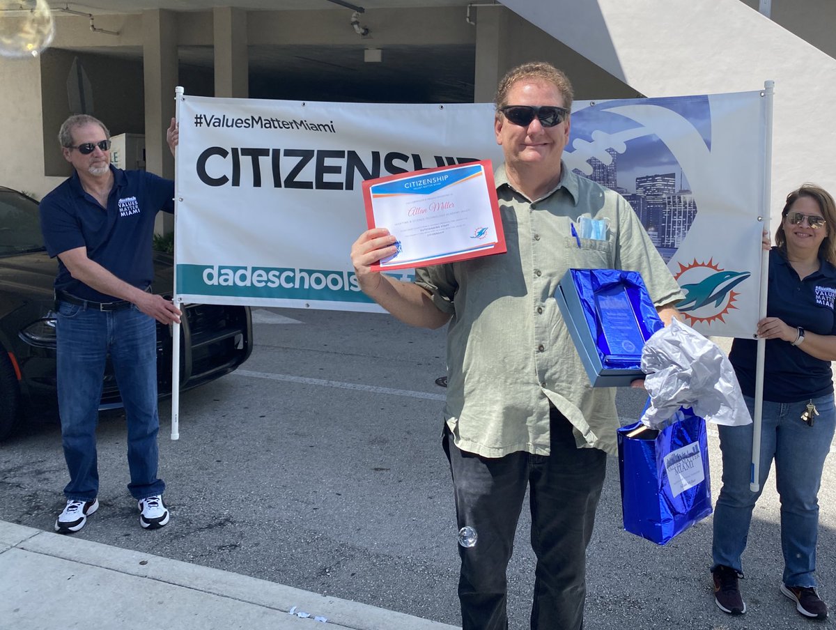 StdtSvcsMDCPS's tweet photo. Congratulations to Allan Breeding from @MAST_Academy! Mr. Breeding is the #ValuesMatterMiami Outstanding Citizenship Staff Member of the Year! @MDCPS @MDCPSCentral @FinsOffTheField https://t.co/9nAconIvMC