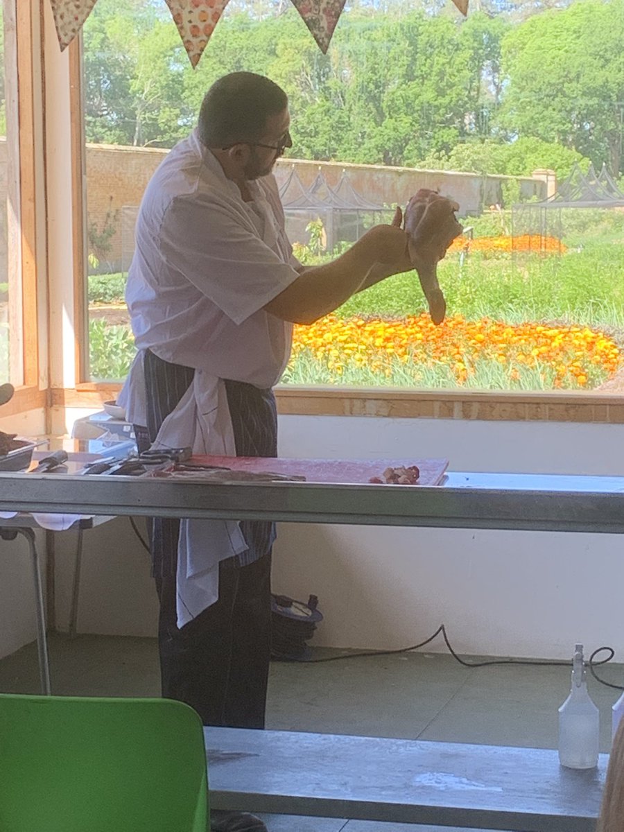 mikethornhamboy's tweet photo. @Smithdon_High @HolkhamEstate @HolkhamWG Was a fantastic day hope all who came enjoyed there day and learnt some valuable lesson https://t.co/v3wJkWjvFL