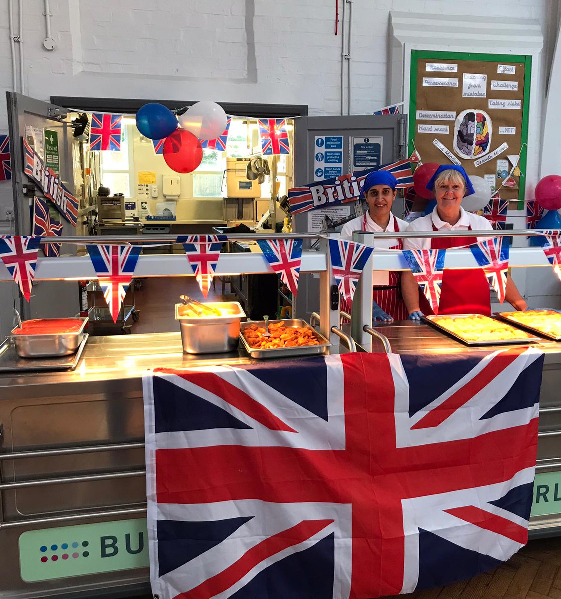 maggie231069's tweet photo. Jubilee Celebrations @ . Anderton Park🎉 https://t.co/i6WOiq7eZI