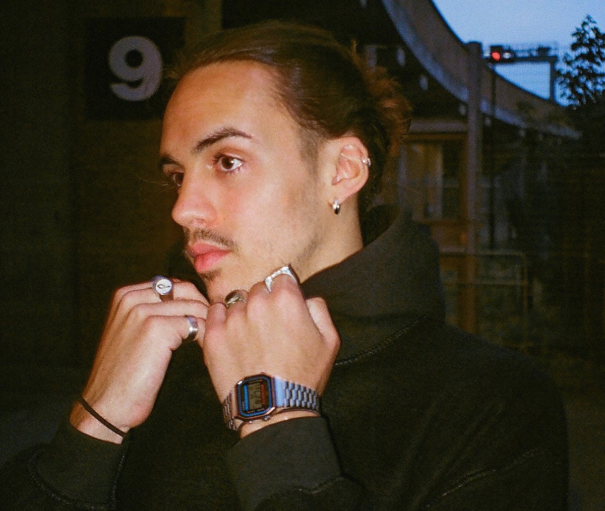 ARTIST OF THE WEEK: No.393 - @NateBrazierr... mysticsons.com/article/artist…