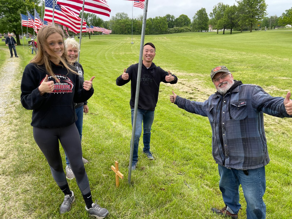 lamonidemons's tweet photo. Yesterday, Thursday May 26, the Lamoni Baseball, Softball, and Track teams showed up at Rose Hill Cemetery to help the Lamoni Lions Club put flags up for Memorial Day.  We are proud of their work and showing Demon PRIDE! 
#LCSDemonPRIDE #lamonidemons
Photos from Lamoni Lions Club https://t.co/Ax1vFqsiIT