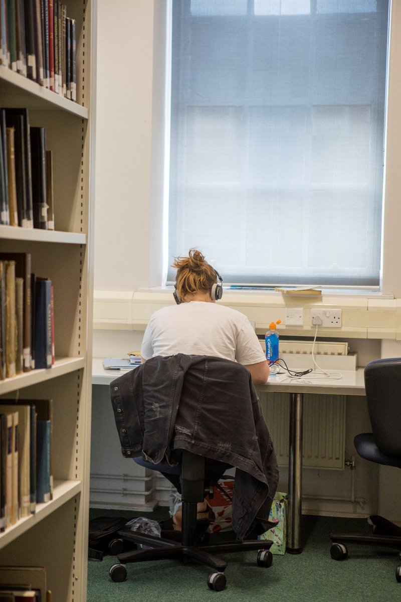 RAVatwork's tweet photo. #CourtauldLibrary now (at Vernon Square) and then (at Home House) #ExploreYourArchives #EYANowAndThen https://t.co/gDBx8iBOmL