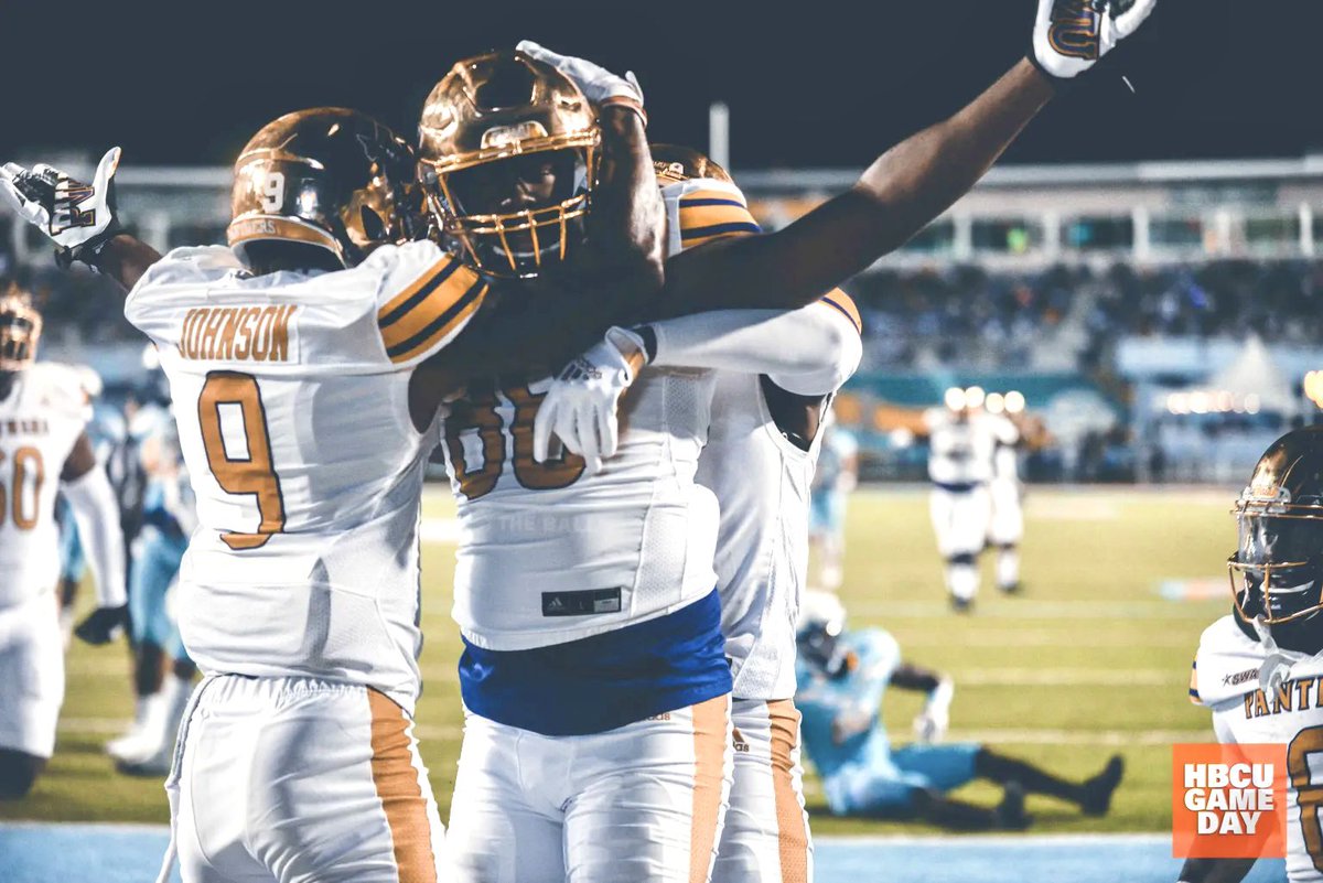 Ryan Burton tweet media