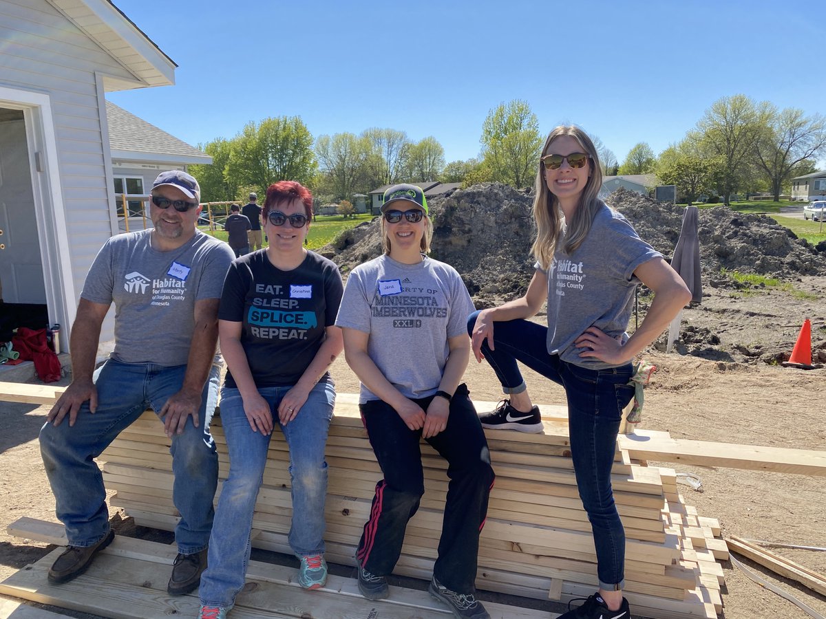 Gardonville's tweet image. Yesterday a handful from our team got to help with the Habitat for Humanity House! This home is especially meaningful since it&apos;s right in our backyard from our headquarters in Brandon. #coopsbuildcommunity