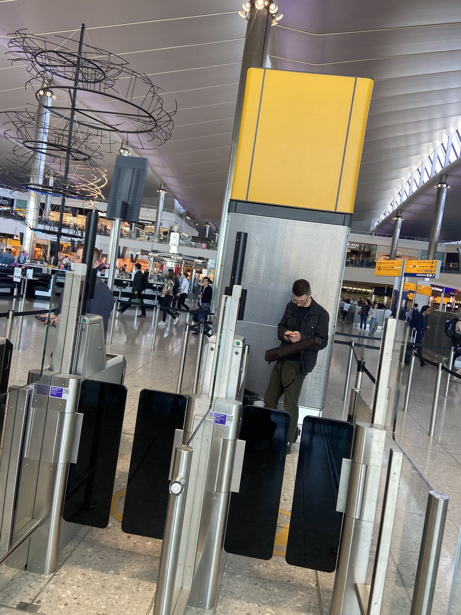 Very overbooked flight means potentially having to leave our bass player behind - <a href="/lufthansa/">Lufthansa</a> this is a bit of a shambles! I try never to complain and also try to take the 🚂 but this is shocking <a href="/HeathrowAirport/">Heathrow Airport</a>