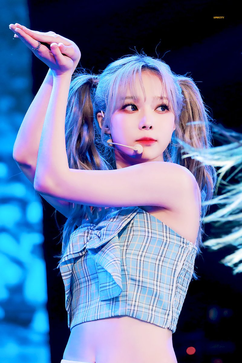 Apricity010101's tweet photo. 220526 
#윈터 #에스파 #Winter #aespa https://t.co/xG59Bpl18V