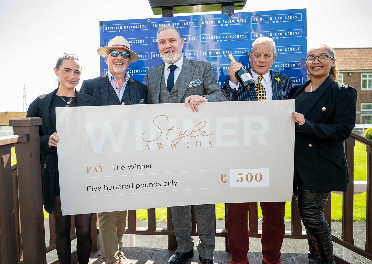 🥁Drum Roll Please...🥁

After much deliberation we were delighted to announce that Ian Folan has been chosen as Brighton's Best Dressed Gent!! Congratulations are also in order to Graham and Bob who came Second and Third!

Thank you to all those involved!

#Suitup