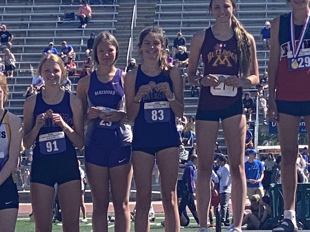 BeresfordWatch1's tweet photo. Congratulations to 8th grader Jade Rhody finishing 4th at state in the high jump. https://t.co/0ubzGz91RF