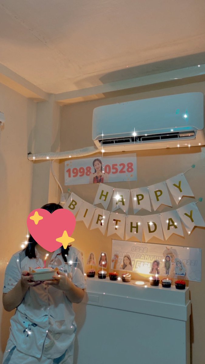 ryubabyjin's tweet photo. HAPPY BIRTHDAY MY DAHYUN LOVE!! 🥳 thank you for being my ball of sunshine and my sky! 💕 @JYPETWICE 

#HappyDAHYUNday https://t.co/uZMlZzFxRs
