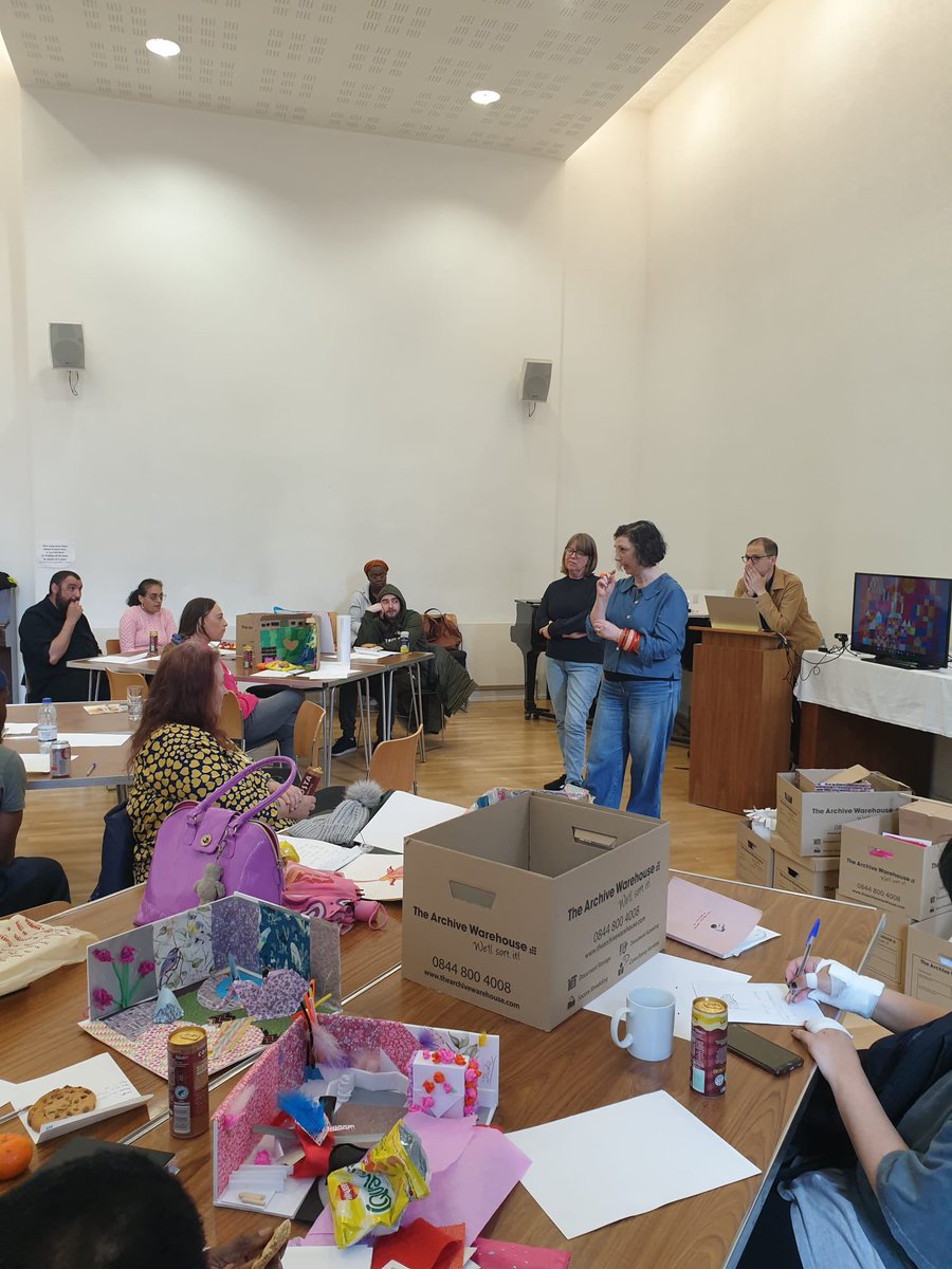 Accumulate_Ldn's tweet photo. Our participants honed their #creativewriting skills in our Utopia workshop this week led by guest tutor Kolton. They explored various stages of writing, drawing from their own experiences as well as their imagination #utopiaproject https://t.co/h4MeKpTXLO