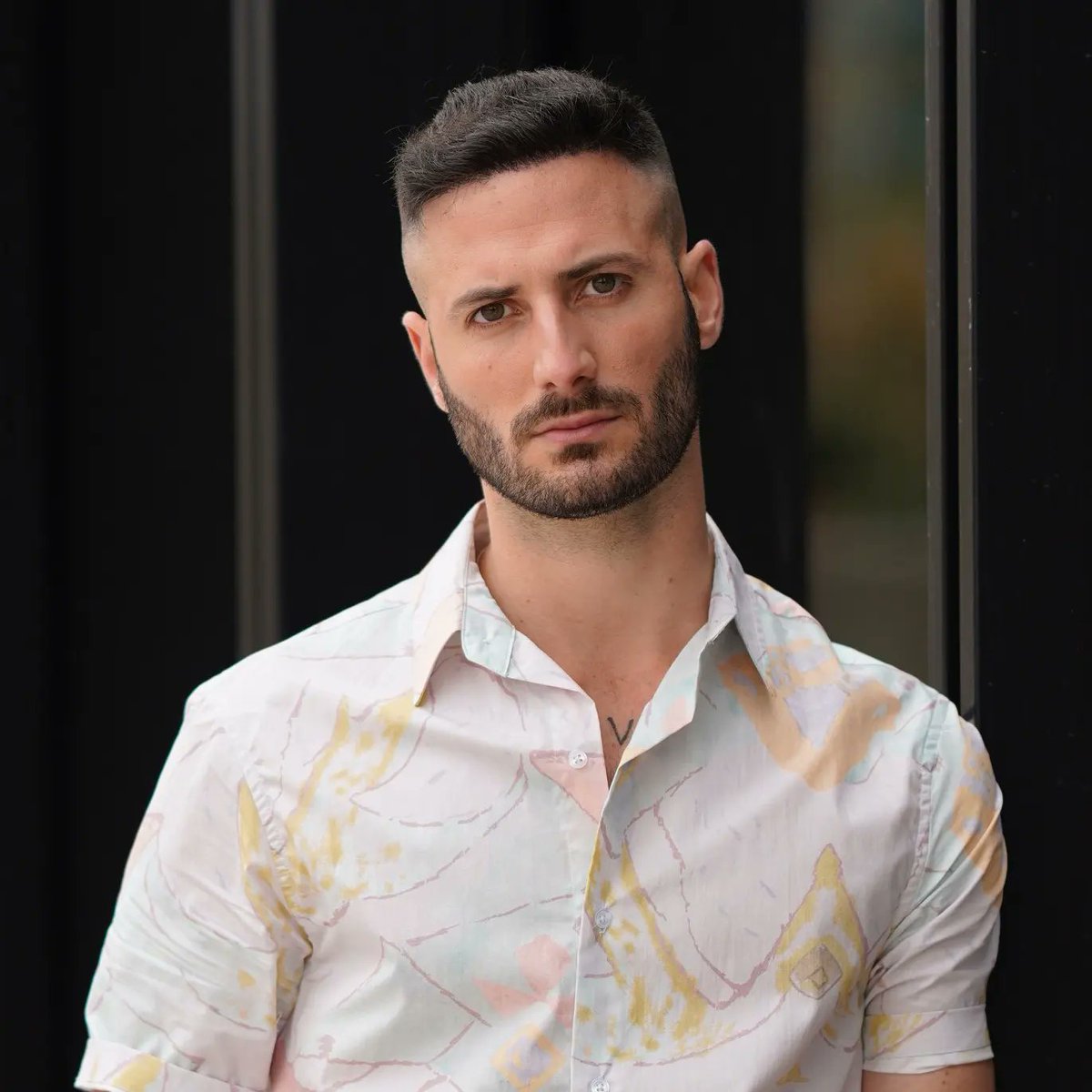 CristinasiIvaE2's tweet image. ‼️INVITADOS DEL SÁBADO‼️

😂:@sensillocons
🎤:@OGiselahidalgo

✨Y la familia EnREDa2✨
🌻:@CristinasiIvaE2
🎤:@jaimesilva0 
🎬:@samaracadenass 
🎉:@valeriabxnilla
🍭:@antoniiomrenooo 
🪄:@Adrilox7
🎊:@YoSoyVivyLin

Otro sabadito más a las 10:00 en @EnREDa2CS | @canalsur