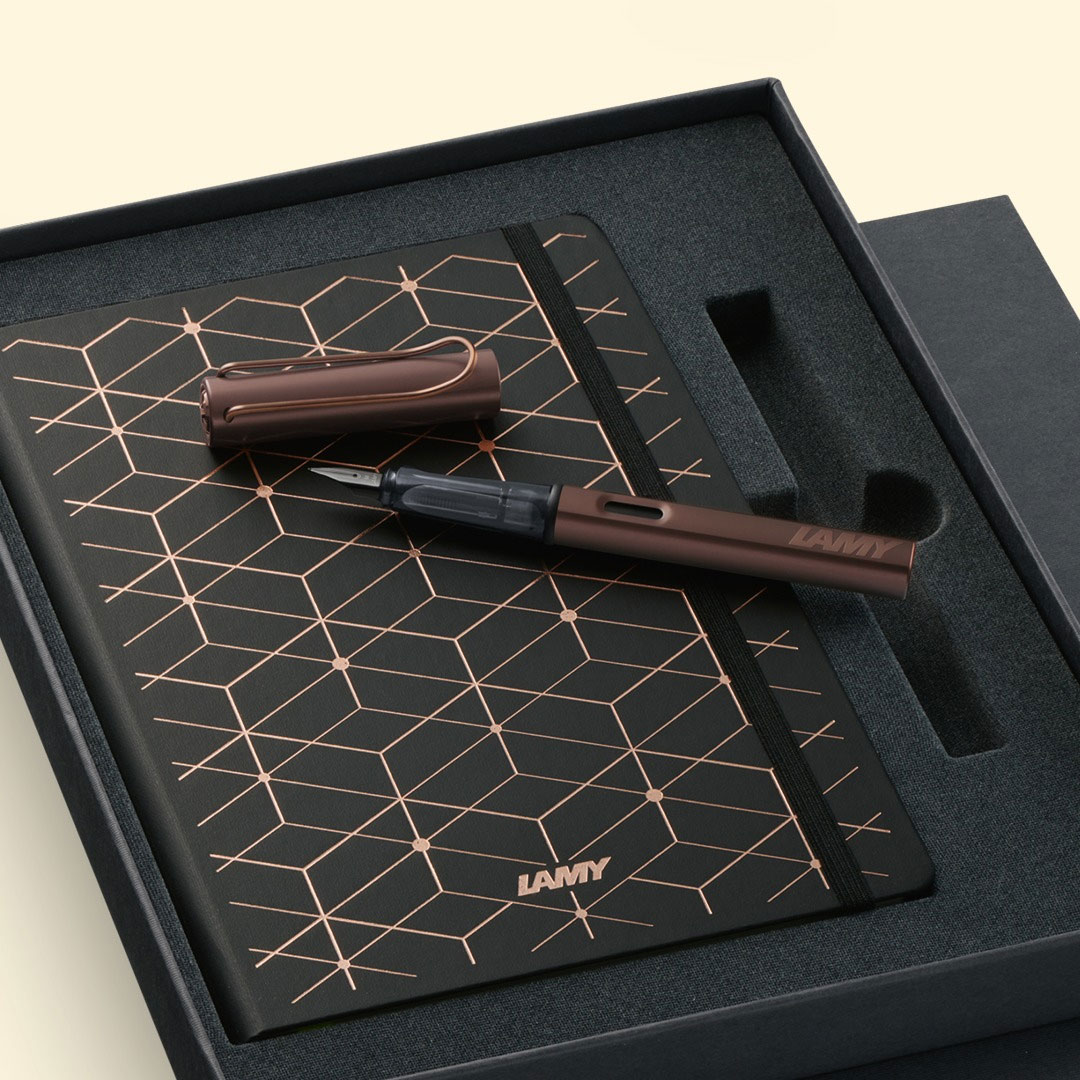 PenSenseGifts's tweet photo. LAMY is one of our most-loved brands here at Pen Sense, that's why we always try to stay up-to-date with the latest trends 🖊

Stay up to date with what has been going on in the world of LAMY >> https://t.co/Tc3qaVKKfO

-

#LAMY #LAMYthinkingtools #LAMYLx #montblancpen https://t.co/XwTm76i4in
