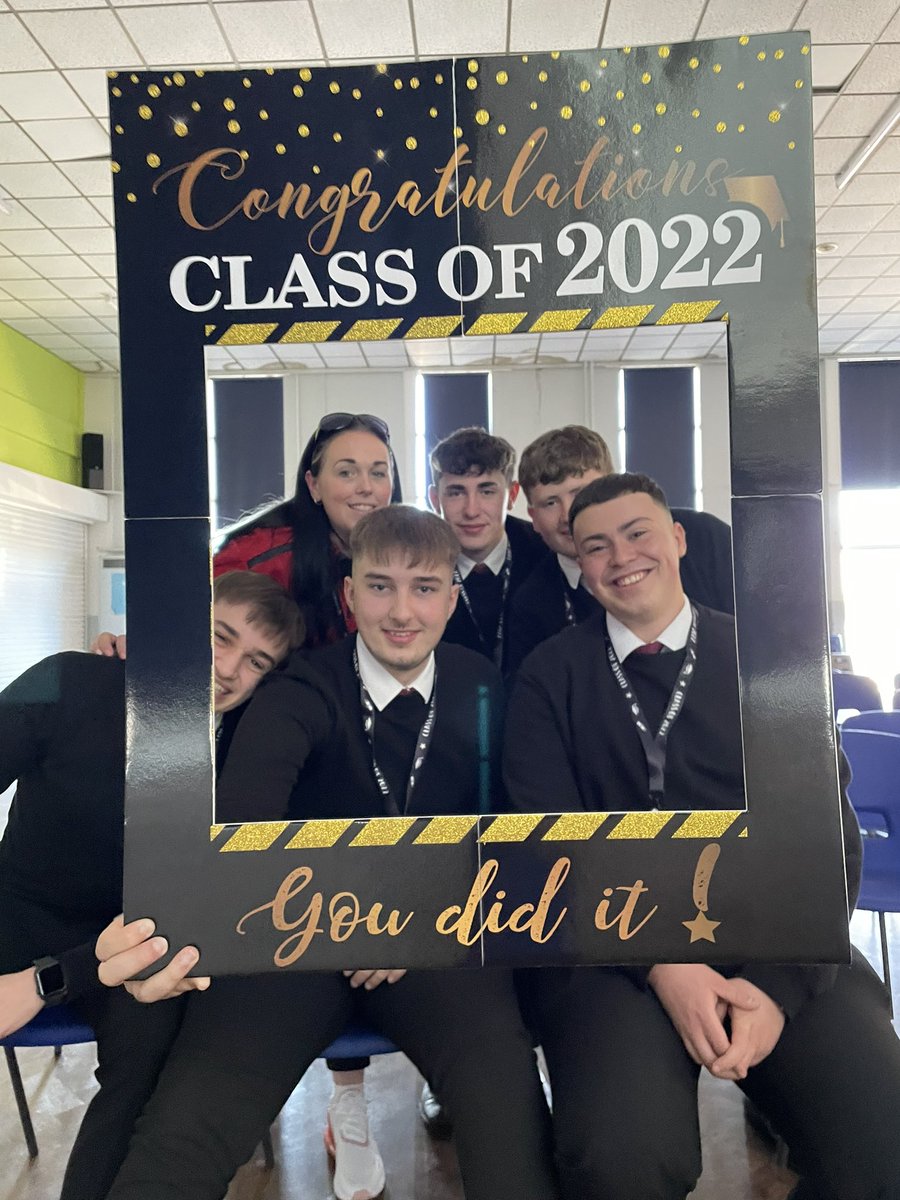 Fabulous but emotional leavers assembly today from Mrs M Davies <a href="/Heolddu6/">Heolddu Sixth-Form</a>! Good luck Year 13 🌟<a href="/HeoldduCS/">Heolddu Comprehensive School</a> <a href="/HeoldduPE/">PE Department</a>