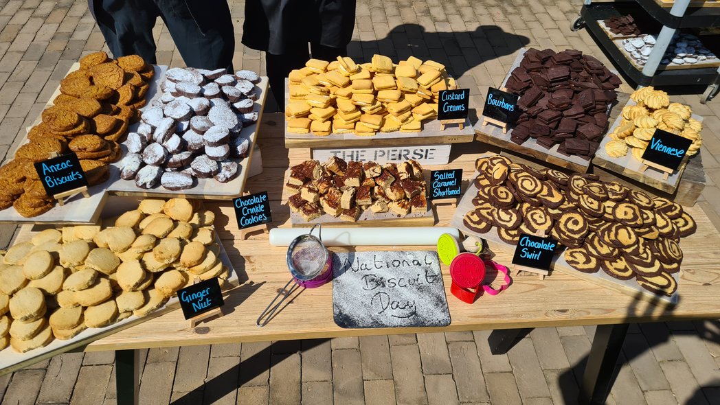 Perse Food tweet media