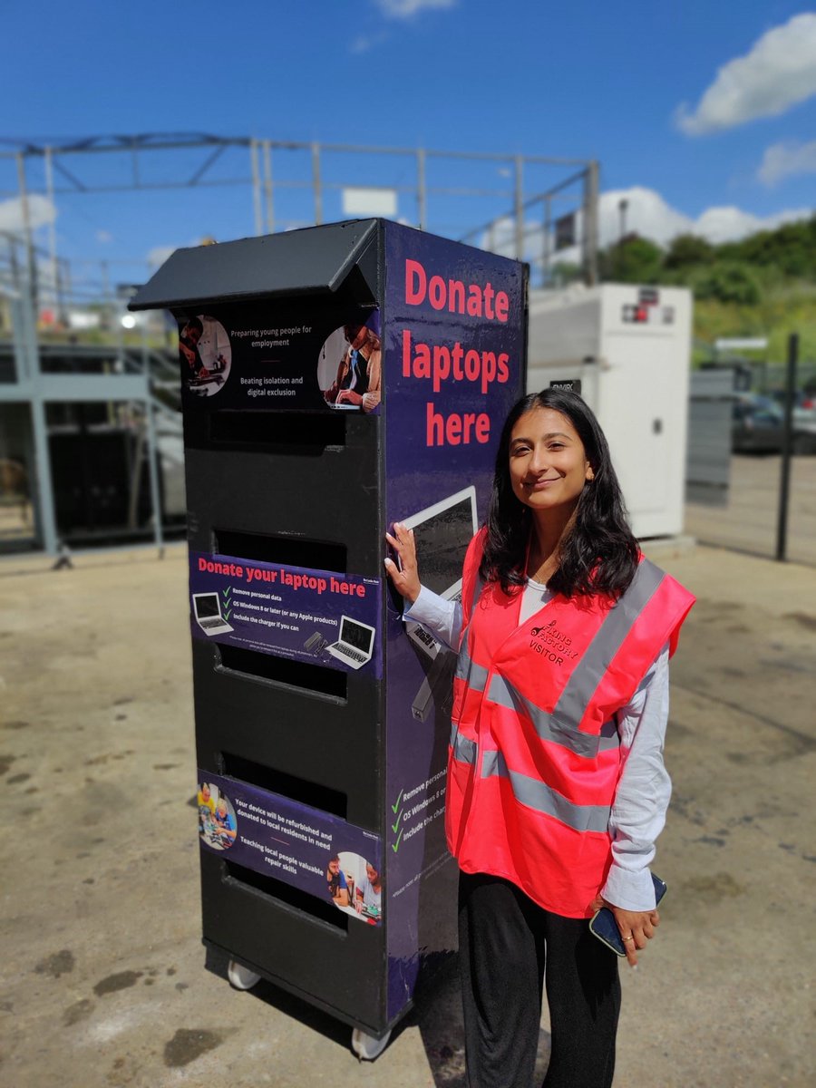 Lovely news as the Brent #FixingFactory gets going. The new laptop drop box at the Abbey Road waste facility is full of salvageable laptops, and the number of laptops needing to be fished from the e-waste bin has dropped to... zero 🙌
