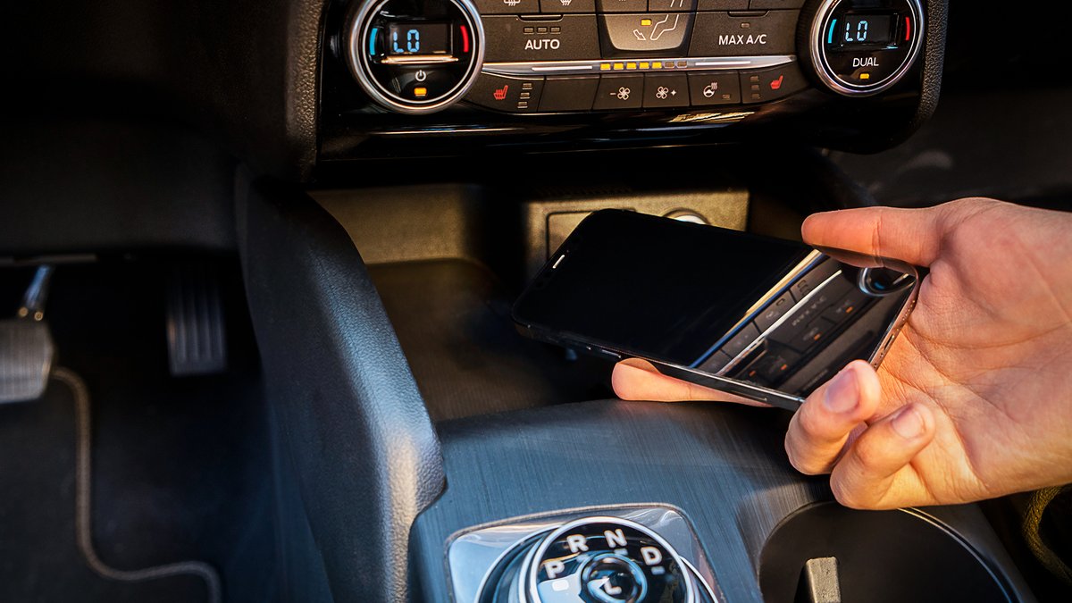 #FordMaverick tiene todo el espacio que necesitas para que tus planes rumbo al festival de música mejoren en cada kilómetro. Conócela. bit.ly/3wStB4Y