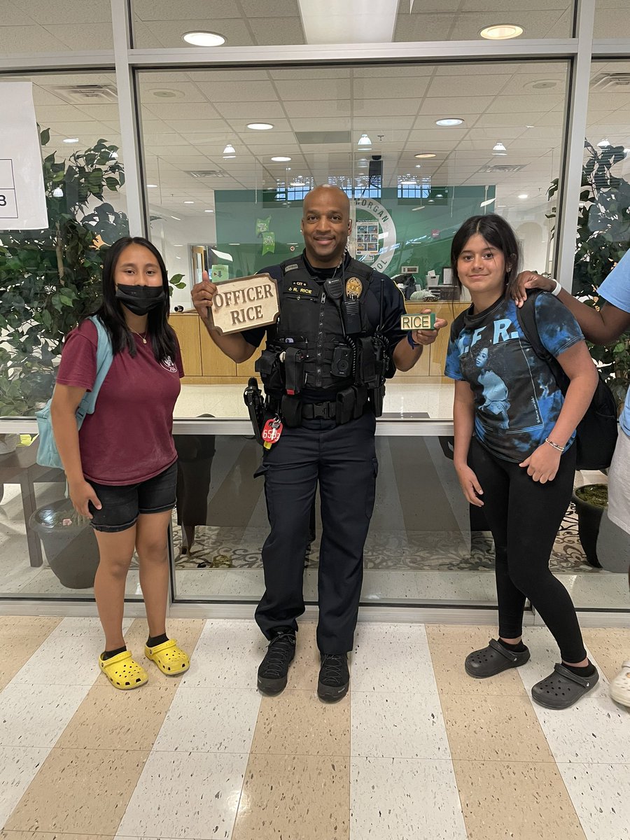 DMMS Riflemen tweet media