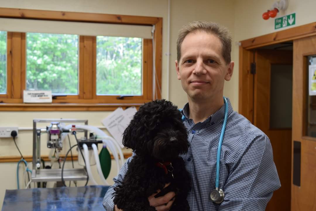 The Highland Vet returns! Catch the new series this Monday at 9pm on 5Select and see Guy and the team in action! 🐶 🐈 🐄 🐇 🐑  🐷 🐴  📺