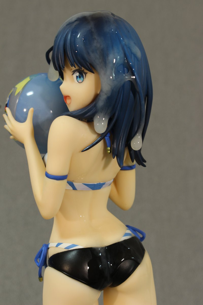 figure_bkk's tweet photo. 連シコで溜まってないけど、明日は仕事だし…と思って結局今晩もやってしまいました。今日は完全に尻をロックオン。予想に反してと強度高めのが出てつららになりました。頭は余韻でぴゅっ…て出た最後の一撃ｗ
このあと二手に分かれて両足を綺麗に伝っていった。 https://t.co/tYBTGOwlci