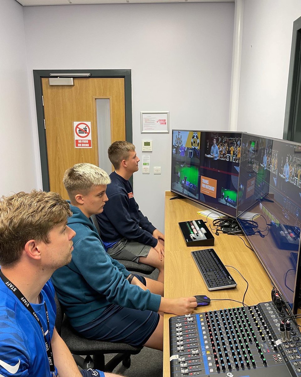 DSFCOfficial's tweet photo. TV STUDIO: 👀
@Mr_Gourley_PE & @PearsonBTEC #BTECSport have been working in the #DSFCTVStudio, recording some sports analysis videos.
The analysis was excellent, but the technical skills showcased by students with no #Tricaster experience was just as impressive!
#BTEC https://t.co/19izEP1Zds