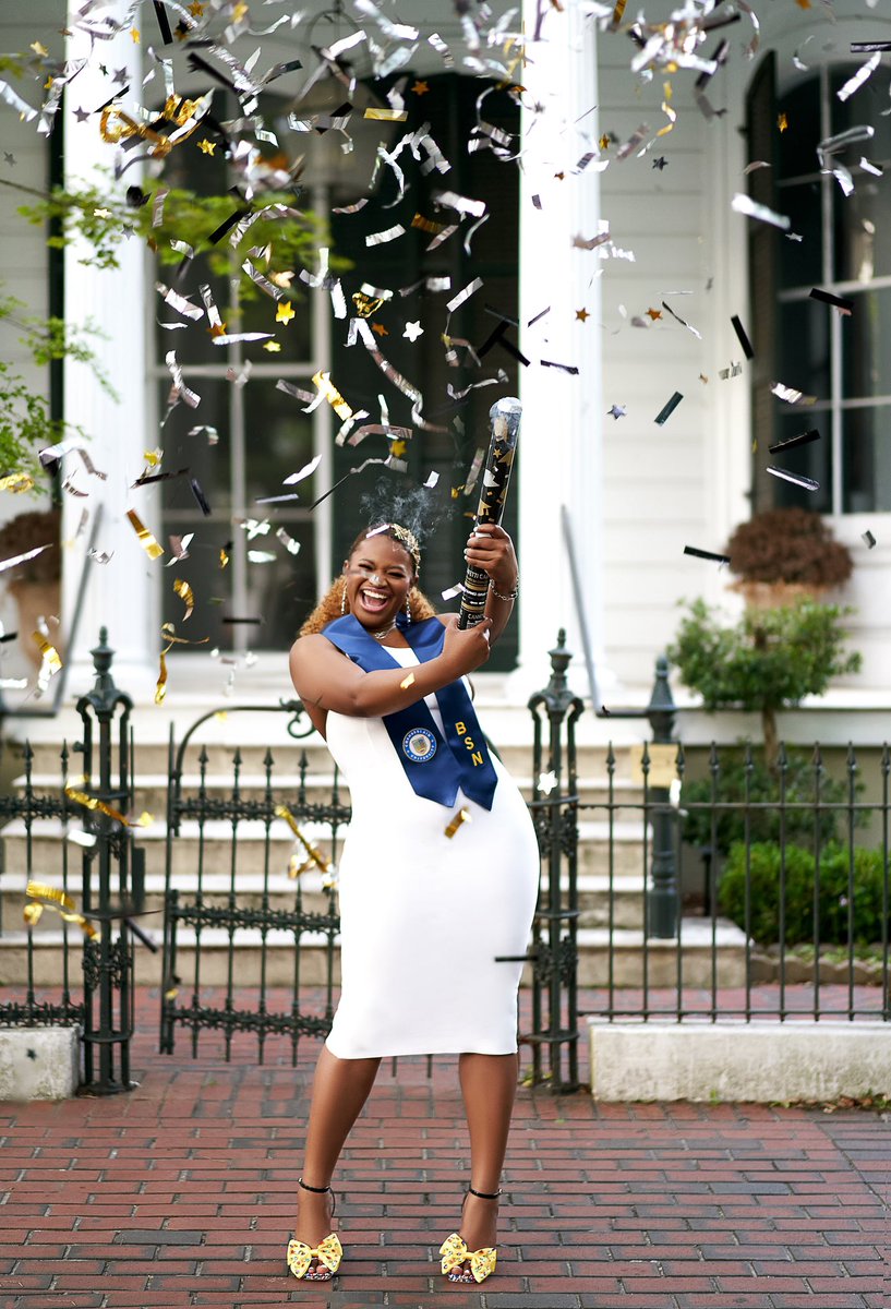 kay_kaitt's tweet photo. 👩🏽‍⚕️ BSN, RN #nursebae https://t.co/j3174ZwbYX
