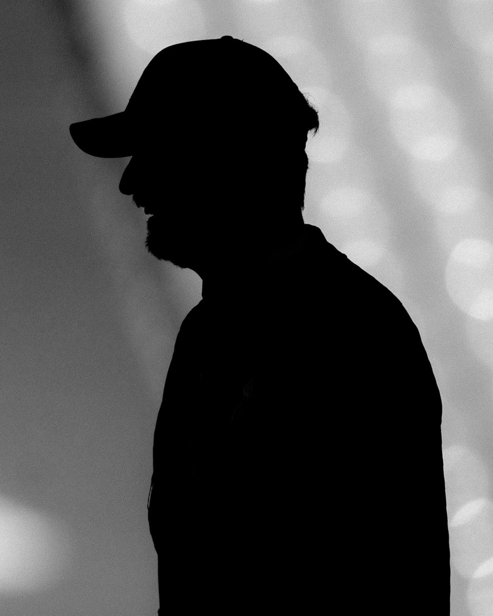ChampionsLeague's tweet photo. 🧐 Who's this?

#UCLfinal https://t.co/e9gUMF2Bcy