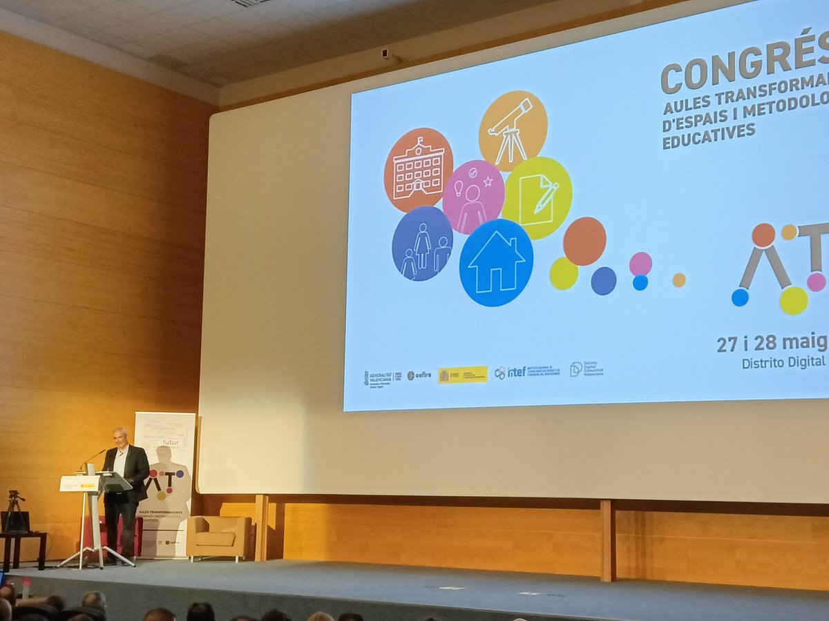 GVA_Cefire's tweet photo. @BernadetteOPons de @GVA_Cefire i Carlos J. Medina Bravo, Jefe de Servicio de Proyectos Internacionales de @educaINTEF, inaguran el Congreso de Aulas Transformadoras de Espacios y Metodologías Educativas, en la Ciudad de la Luz de Alicante. https://t.co/mzPtVBcG6m