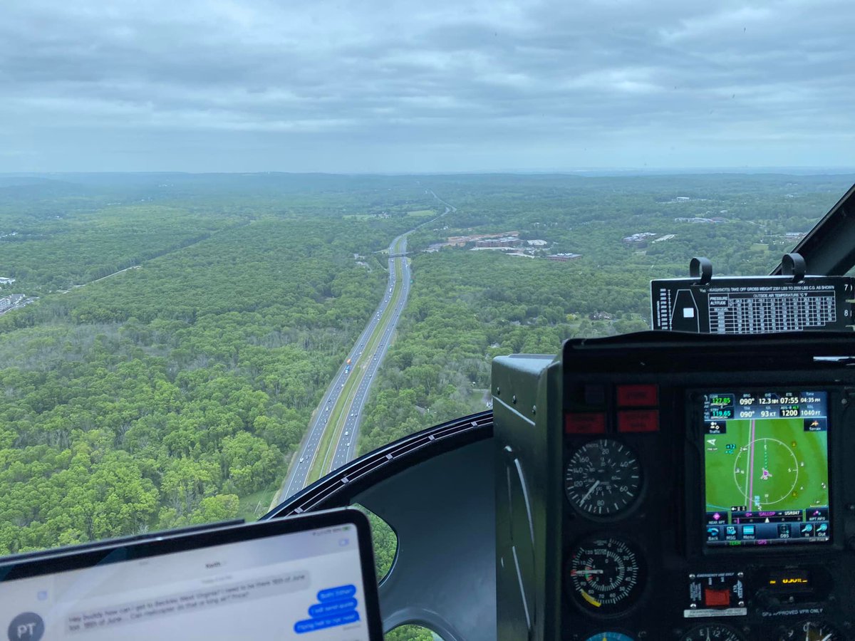 EnstromHeli's tweet photo. Thanks to @tedrosenberger for sharing.He is the only 480B who lands in NYC regularly. "Landing at the heliports in New York City never gets old."
#480B #Enstrom #Helicopters https://t.co/qHheZIZGxT