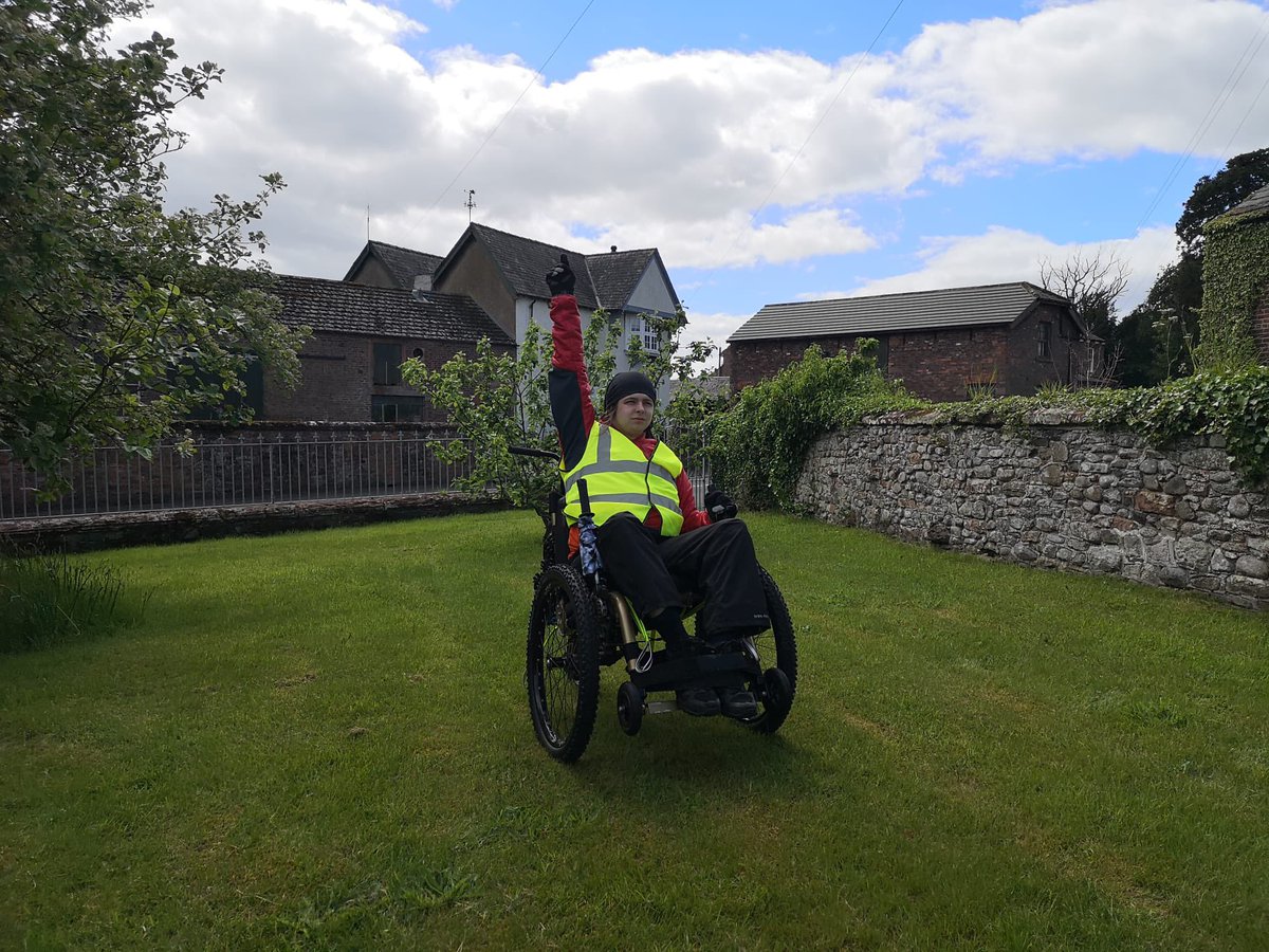 down_brynn's tweet image. Day 1 complete 💪🏻
Couple of photos of how it started and where we finished. More photos and video to follow 😁

justgiving.com/fundraising/BD…