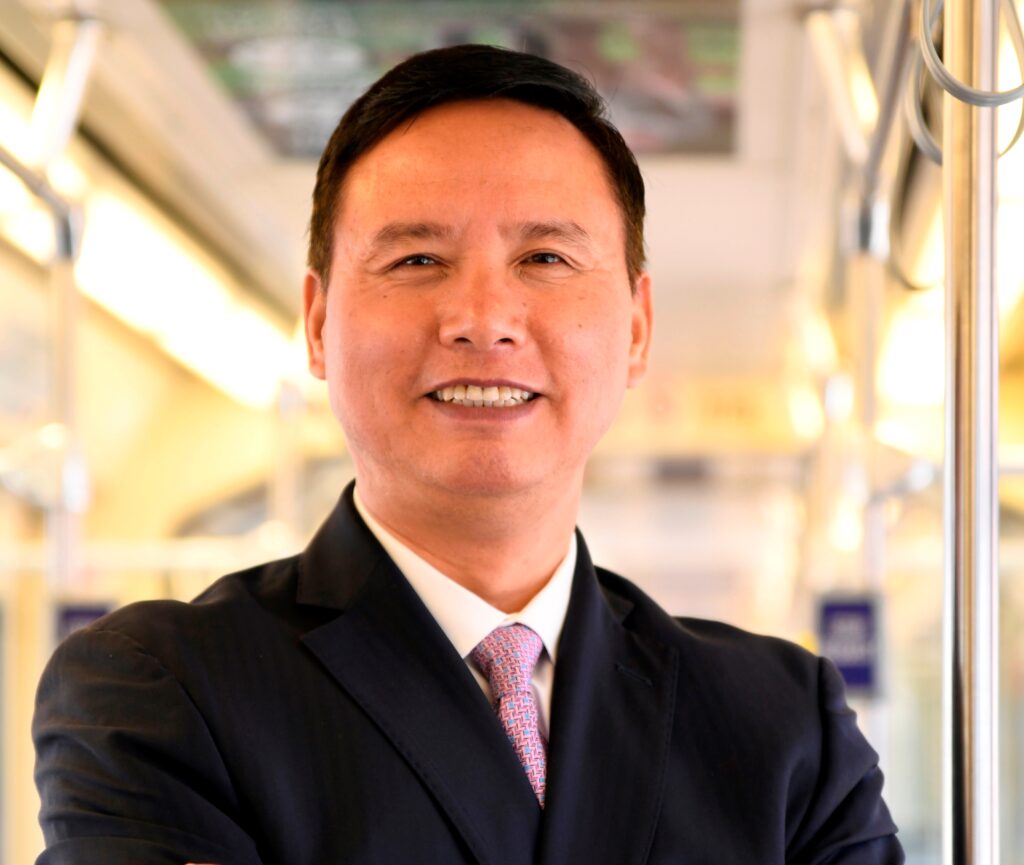 sactosmart's tweet photo. Our first general meeting speaker will be Henry Li, the General Manager and CEO of @RideSacRT 😊🚌 @sacrt_henry will be discussing the federal support for transit and its potential impact in the Sacramento region. #SacRT #CEO #publictransit #publictransportation #federalsupport https://t.co/lYtyFVIccd