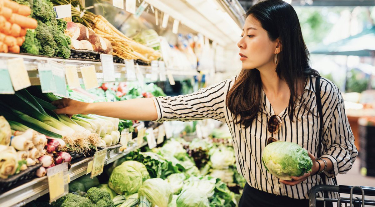 IT_Retail's tweet image. From consumer demand to the latest in checkout technology, knowing is half the battle when it comes to running your grocery business. 

hubs.ly/Q01bR5sw0
 
#groceryblog #supermarketblog #grocerynews #supermarketnews