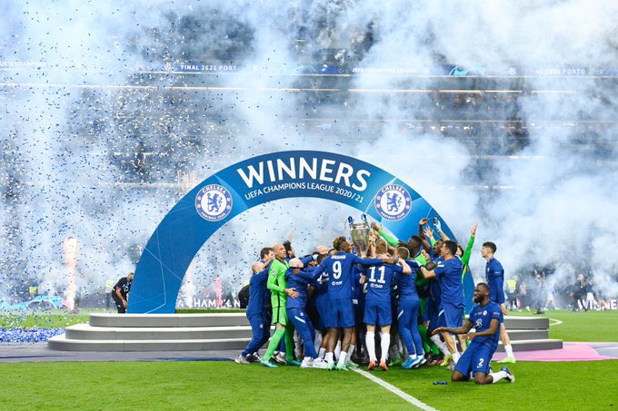cfc5050's tweet photo. Champions of Europe #Bluess https://t.co/w0uFJe1kfT