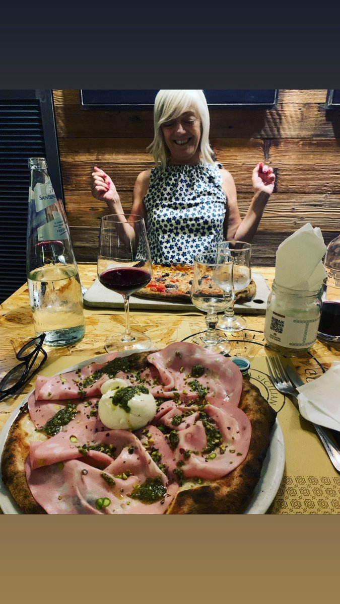 andybuck tweet media